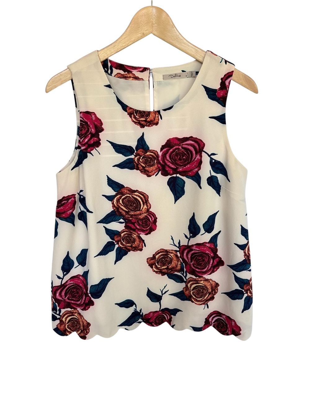 Darling Ivory Scalloped Hem Sleeveless Top Romantic Pink RosePrint Feminine Sz M